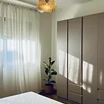 דירה Tokaapartment2 *